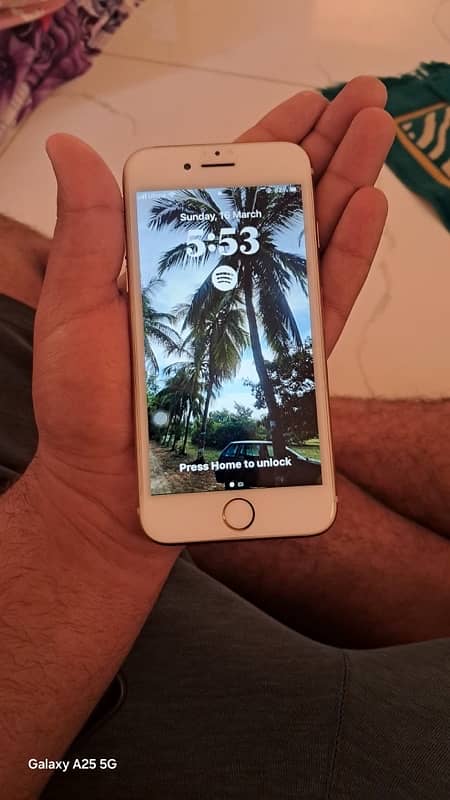 iPhone 8 new condition full ok set 3