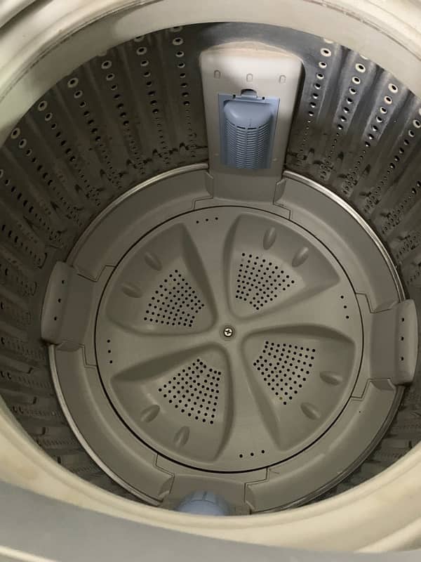 Haier Automatic Washing Machine, Model, HWM 90-1789 2