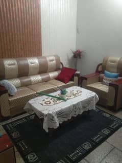 6 seated sofa set in po shish like new condition.