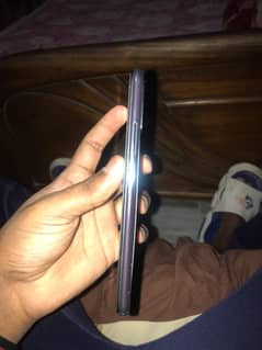 vivo s1  8/256 non pta