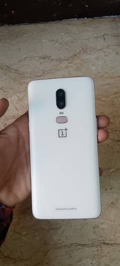 OnePlus 6 8gb 128. Snapdragon 845