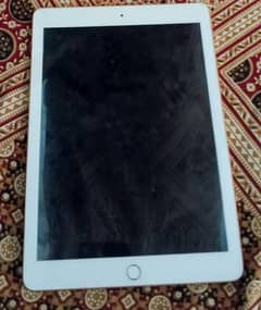 ipad  6 generation 128 gb storage condition 10 by 9.5