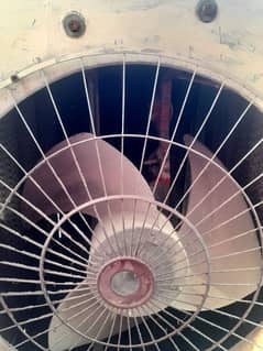 used air cooler plastic fan no sound moter working perfact