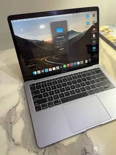 MacBook Air 2019 13in