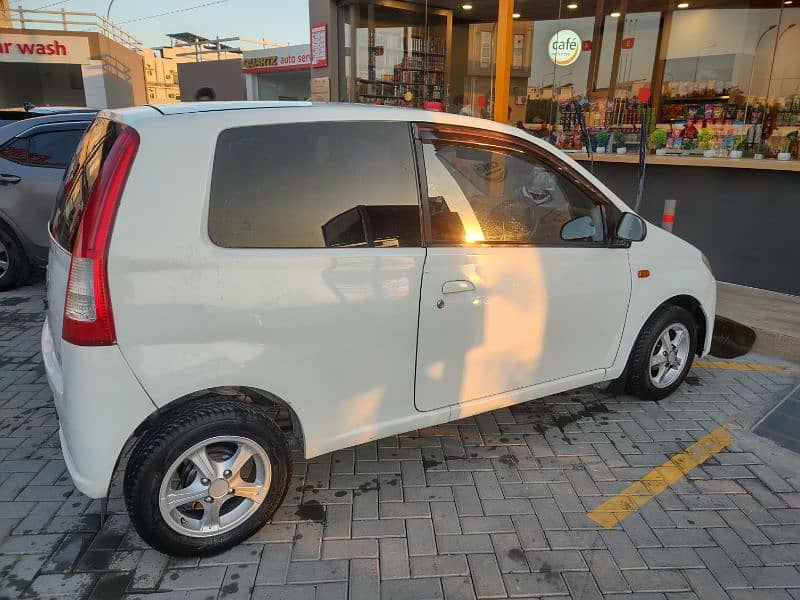 Daihatsu Mira 2006 10
