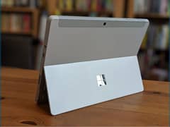 microsoft Surface Go 2  without keyboard