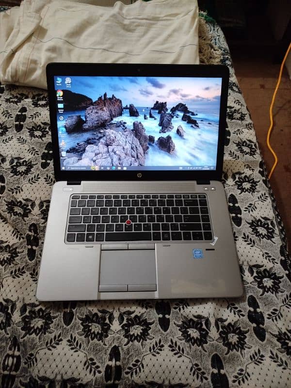 HP Core i5 5th Generation 4/128/500 0