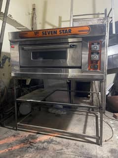 pizza oven is very good condition