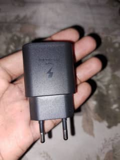 Rs. 2500  samsung 25 wat super fast charger