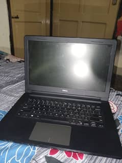 Dell Vostro 8gb Ram 500 gb HDD Core i5 7th gen