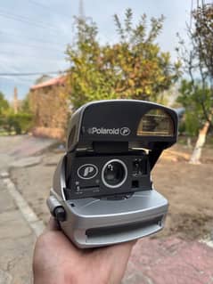 Polaroid P600 Vintage Instant Camera (Working)