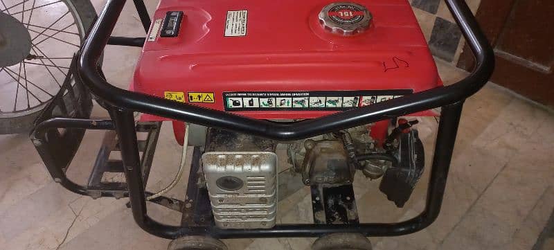 generator  grannitoo 3KVA Petrol 7