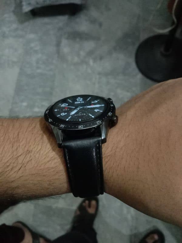 10/9 smart watch with 3 straps company blue lorry 3