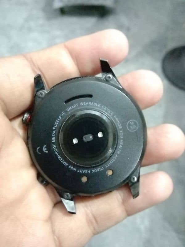 10/9 smart watch with 3 straps company blue lorry 9