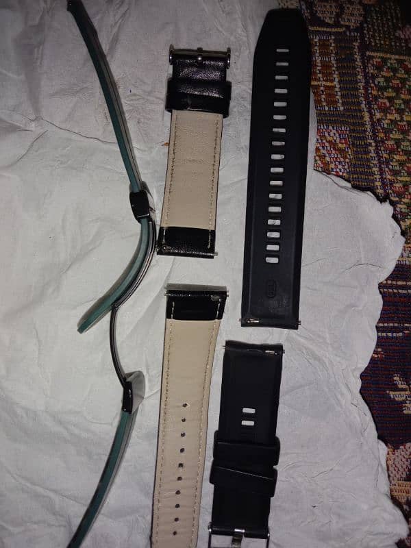 10/9 smart watch with 3 straps company blue lorry 14