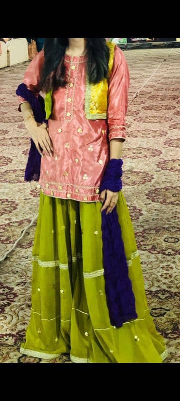 Mehndi garara with coty and shirt dupata 0