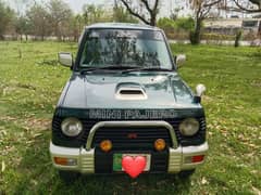 Mitsubishi  Mini Pajero Lahore registration manual 4/4