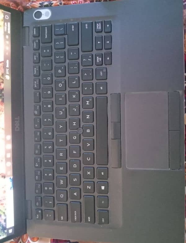 Dell Laptop Core i5 8th Generation Touch screen 1