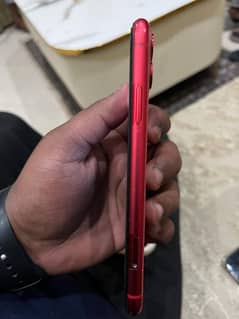 Iphone 11 (Exchange possible with 11 pro yeh 12)