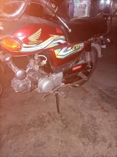 Honda cd70 2010