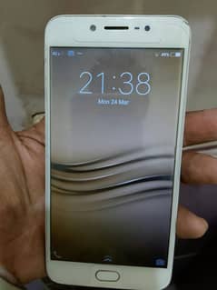 vivo y65  4-64 gb pta aproved 10/9 03135712327