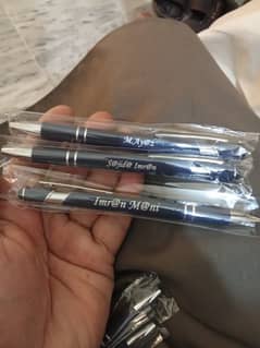 gift pen. o3l3. . . 27. . 44. . . 386