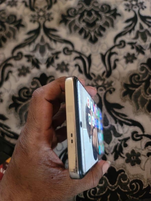 infinix note 30 8 256GB with box 3
