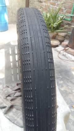 Honda 125 front tyre diamond extreme