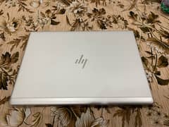 HP Elite book 840 G5 corei7 8th generation 8/256 (uk say aya ha )