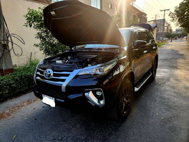 Toyota Fortuner Sigma 2020 Diesel 13