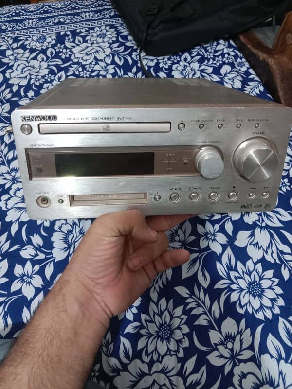 KENWOOD compact Hi-Fi component system 0