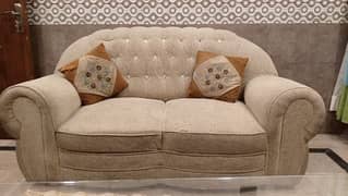 Sofa set with table