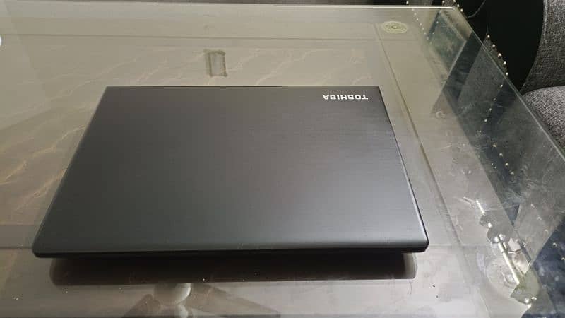 Toshiba Laptop 2