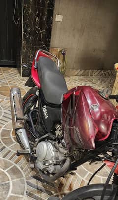 Urgent Sale - Yamaha YBR-G 125 Bike