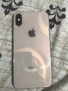 iPhone xs PTA approved battery health 79 bus screen per Ek line hai