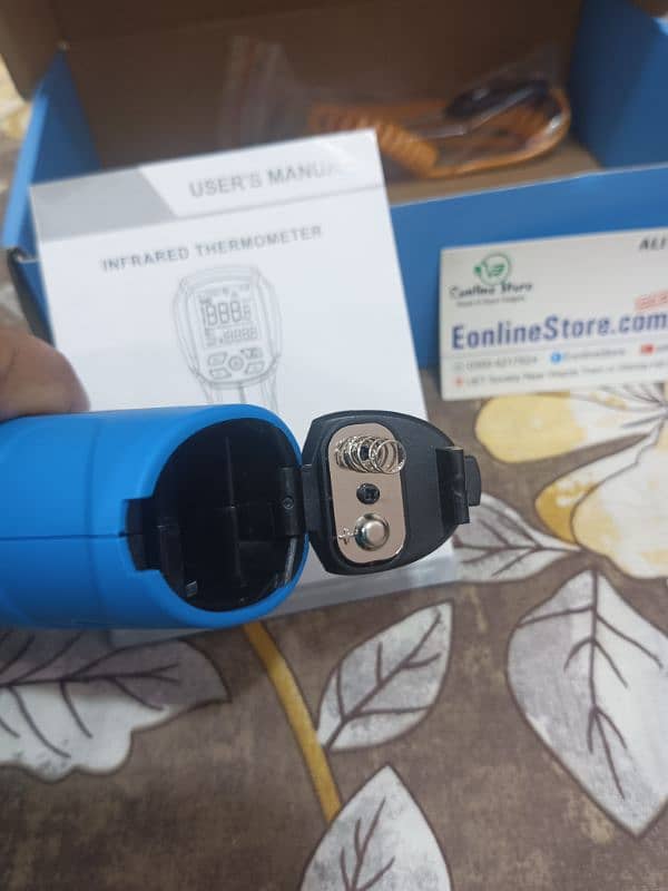 -50°C~2000°C Digital Infrared sports Non-contact Laser Temperatu 9