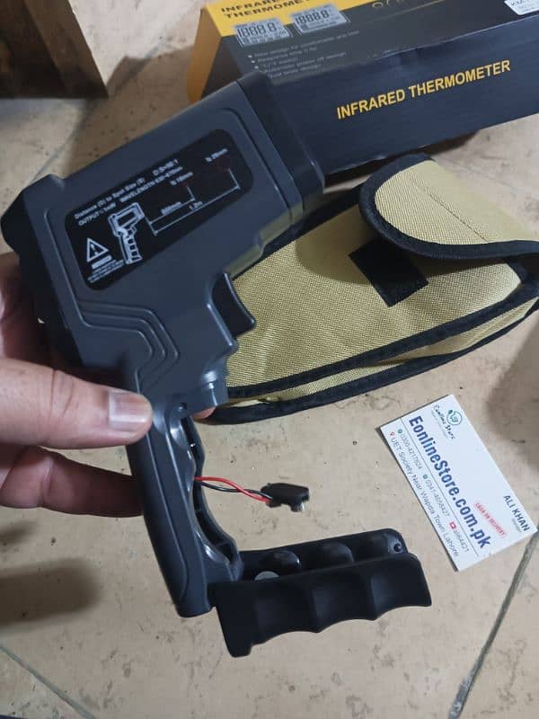 -50°C~2000°C Digital Infrared sports Non-contact Laser Temperatu 12
