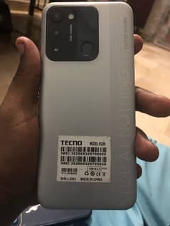 tecno spark 8c 4/128 with box