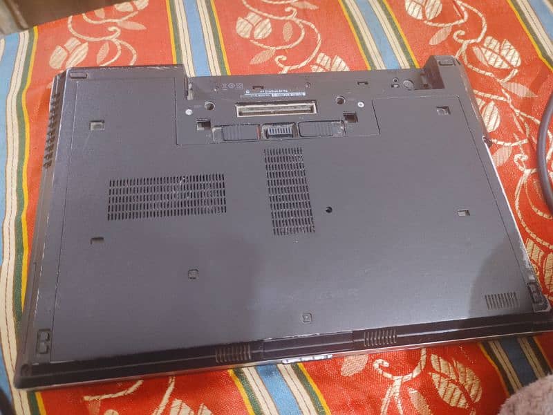 HP EliteBook 8470p - Core i5 3rd Gen - 10GB RAM - SSD + HDD 2