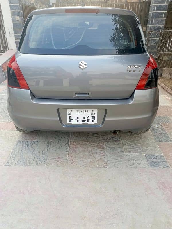 Suzuki Swift 2016 dlx 1.3 up for sale 0