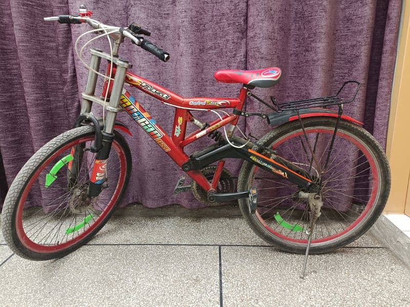 I'm selling my bicycle, if anyone interested contact me. 0