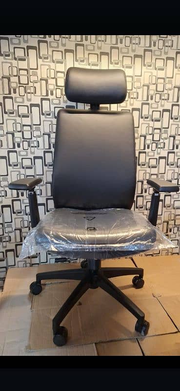 Made in China  important chair 0