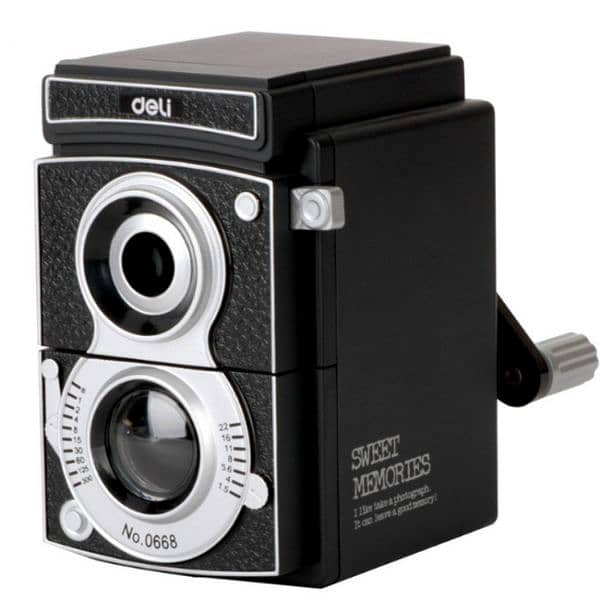 ANTIQUE CAMERA SHAPED PENCIL SHARPENER 0