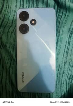 infinix hot 30i. 10/10.4+4gb 128gb 50mp all accessries no exchange