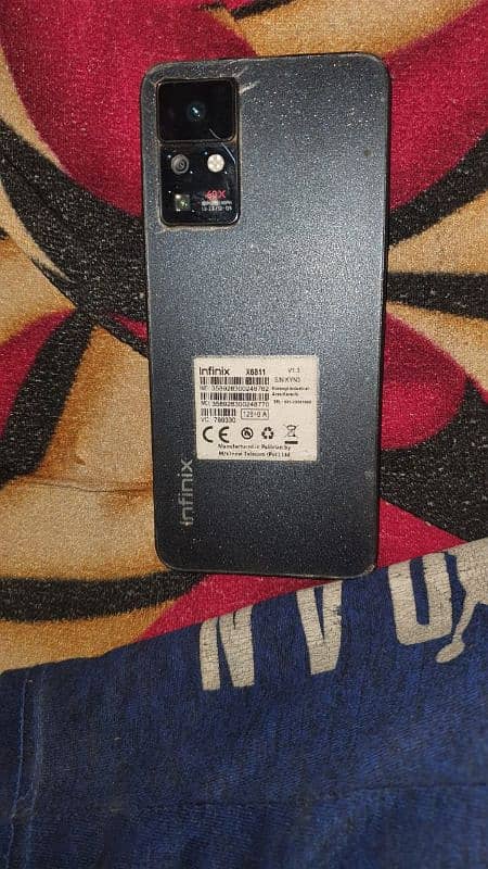 single hand 7se with  box charger Pta approve 0