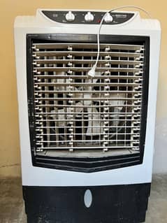 Betro Room Cooler just like new urgent sale required