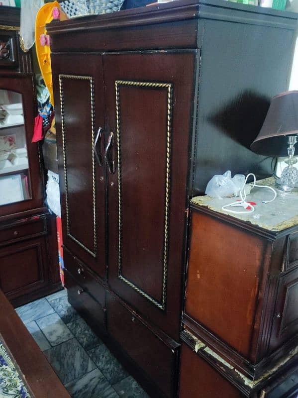 bed room set complete set h bht clearly used h good condition h 2