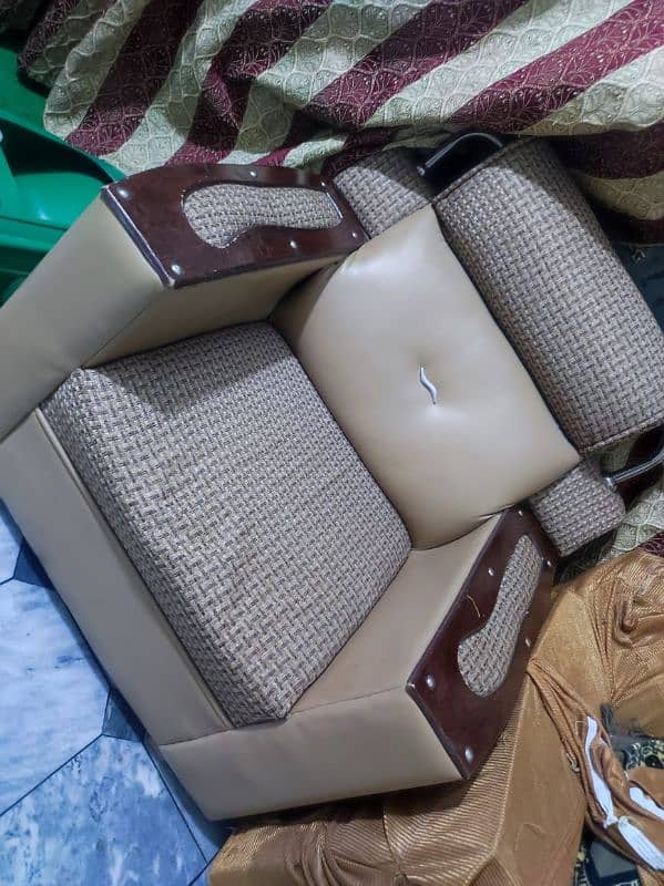 bed room set complete set h bht clearly used h good condition h 6