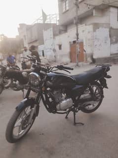 SUZUKI GS 150 SE 2022 YEAR MODEL CONTACT NUMBER 03131271318