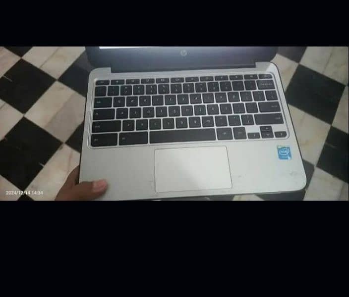 laptop chromebook 03102582228 12